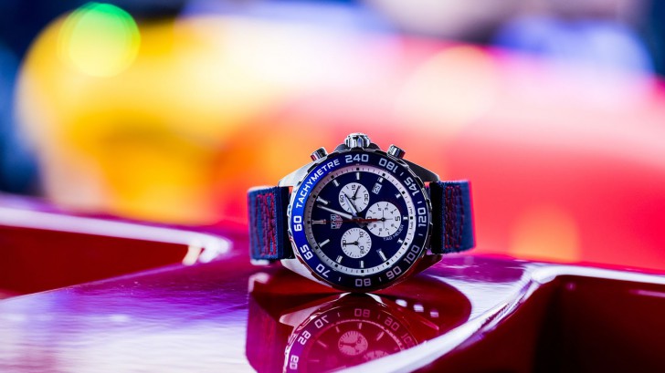Presenting The High Quality Masculine TAG Heuer Formula 1 Red Bull Racing Chronograph Replica Watch