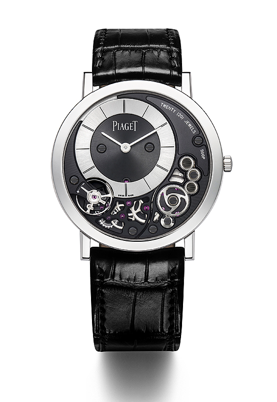 We Take A Closer Look At Piaget Altiplano 900P Replica Watches