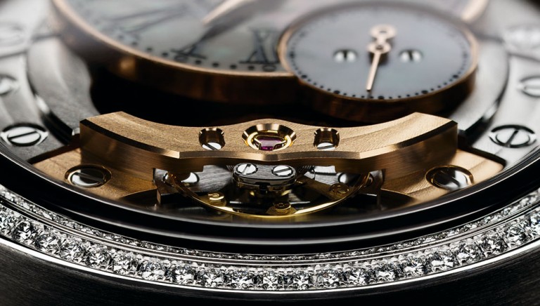 A Charming Watch On Ladies Wrist:Audemars Piguet Millenary Diamonds Replica